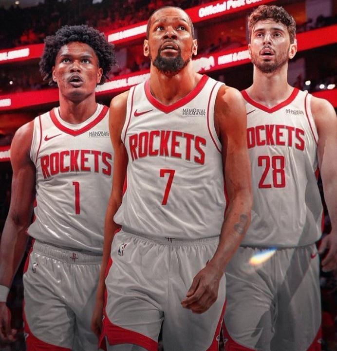 九游体育-8人加盟球队!火箭队休赛期补强联盟第1?斯通为航天城送出大礼