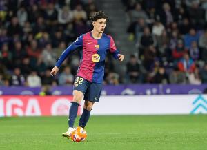 九游体育-官方：巴萨19岁边后卫埃克托-福特外租埃尔切1个赛季