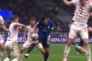 九游体育-德国裁判谈劳塔罗进球前手球：显然进球理应无效，这太疯狂了