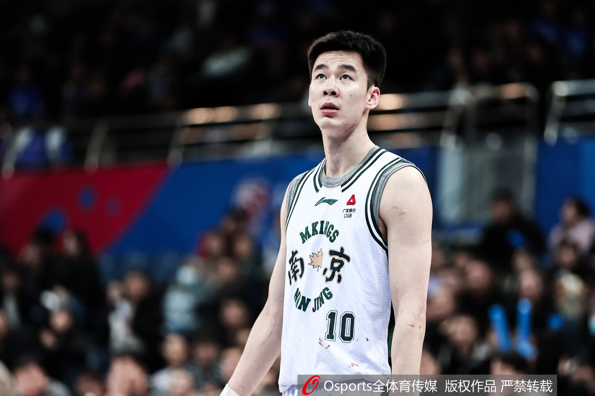 媒体人:白边开外援DPOY先例&国内球员很难了 郭昊文自毁前程落选